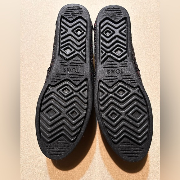 NWOT TOMS Women Alpargata Black Glitter shoes size 9.5 with CloudBound Sole - Picture 2 of 5